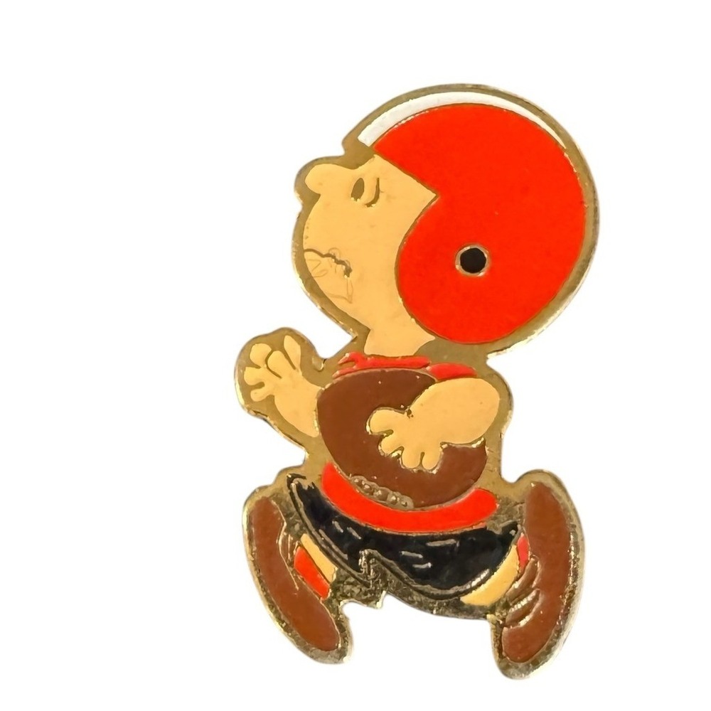 Vintage Peanuts Charlie Brown Football Enamel Pin Red Helmet Gold Tone Pinback